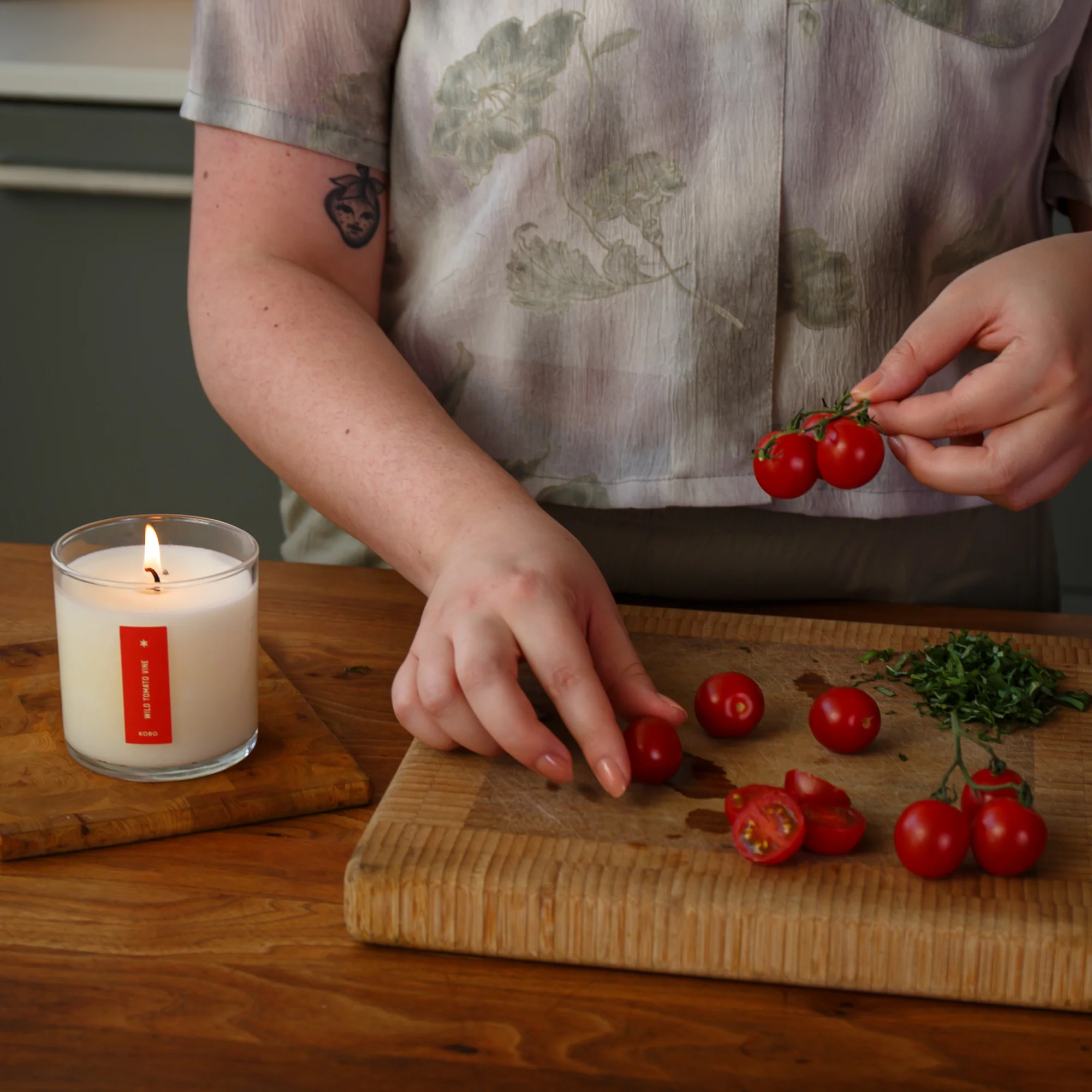 Wild Tomato Vine Plant the Box Candle - Image 5